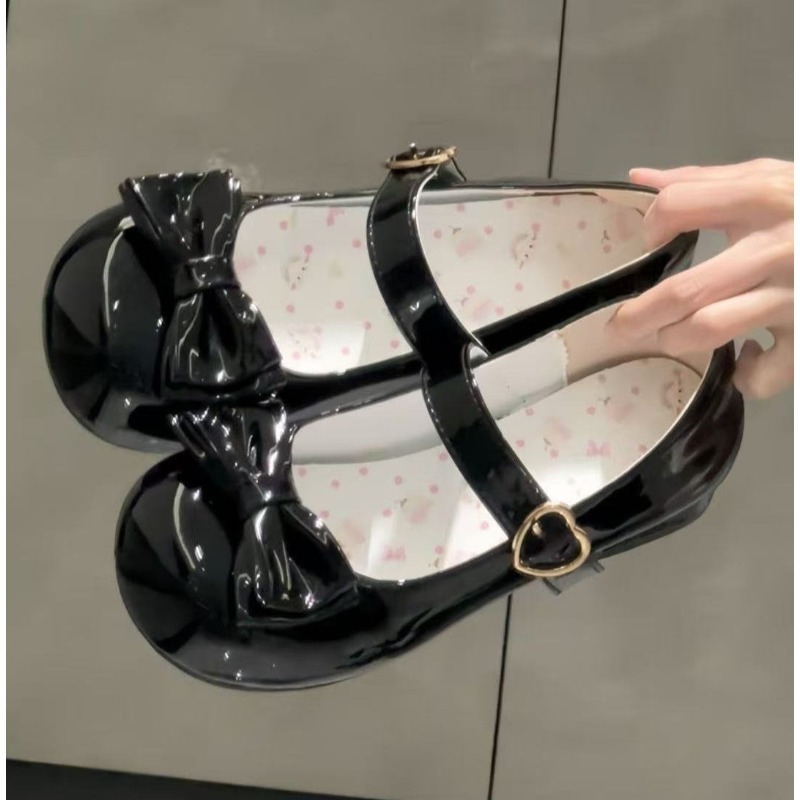 甘いキュートなスタイルの弓ロリータシューズクラシックラウンド - Leather Classic Strap のレビューと価格