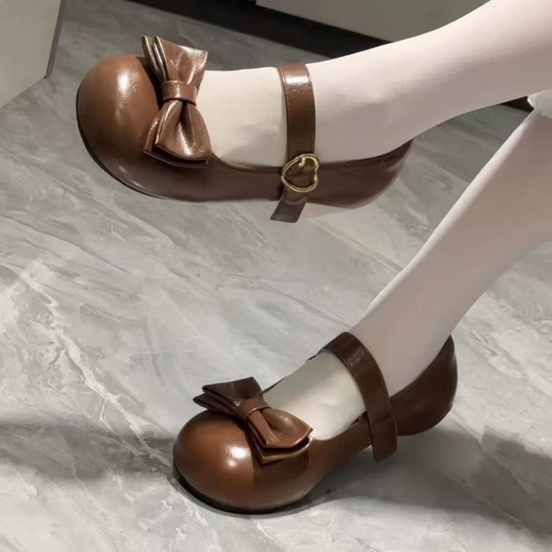 甘いキュートなスタイルの弓ロリータシューズクラシックラウンド - Leather Classic Strap のレビューと価格